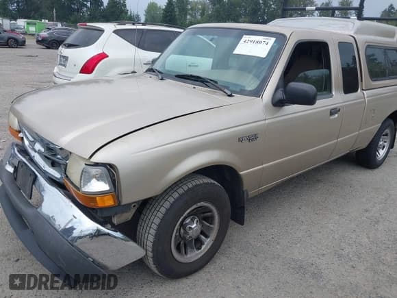 ✅ 1999 Ford Ranger XLT • VIN: 1FTYR14X2XTA60652 • Lot: 42918074. Wystawiony na IAAI z przebiegiem 200 265 mil. Bezpłatny archiwum sprzedaży aukcyjnych z USA i szczegółowy raport historii pojazdu na DreamBid. Zdjęcie 13.