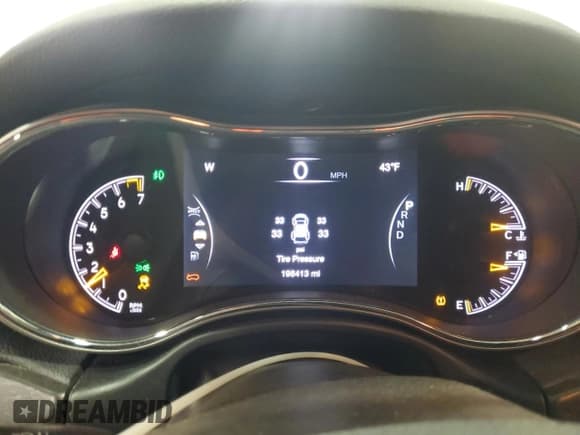 ✅ 2017 Jeep Grand Cherokee Altitude • VIN: 1C4RJFAG0HC875222 • Lot: 93851345. Listed on Copart with 198,413 mi. Free auction sales archive from the USA and detailed vehicle history report at DreamBid. Image 9.