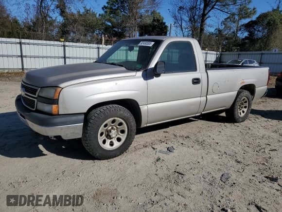 ✅ 2006 Chevrolet Silverado 1500 Work Truck • VIN: 1GCEC14V26Z240728 • Lot: 92490585. Listed on Copart with 230,984 mi. Free auction sales archive from the USA and detailed vehicle history report at DreamBid. Image 1.