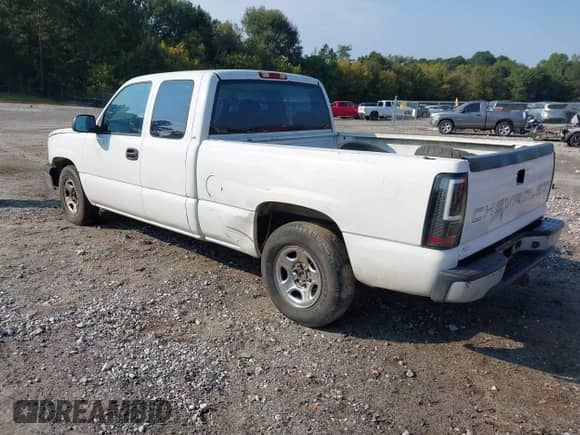 2004 Chevrolet Silverado 1500 LS with VIN 1GCEC19VX4Z316735, listed as a IAAI auction lot 43181327 with 161,094 mi miles and . Bid and sale history available at DreamBid. Image 3.