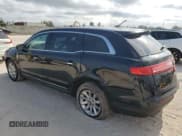 ✅ 2017 Lincoln MKT • VIN: 2LMHJ5NK4HBL01419 • Лот: 53035835. Опубликован ранее на Copart с пробегом 302 071 миль. Бесплатный доступ к архиву аукционных продаж из США и подробный отчёт об истории автомобиля на DreamBid. Изображение 2.