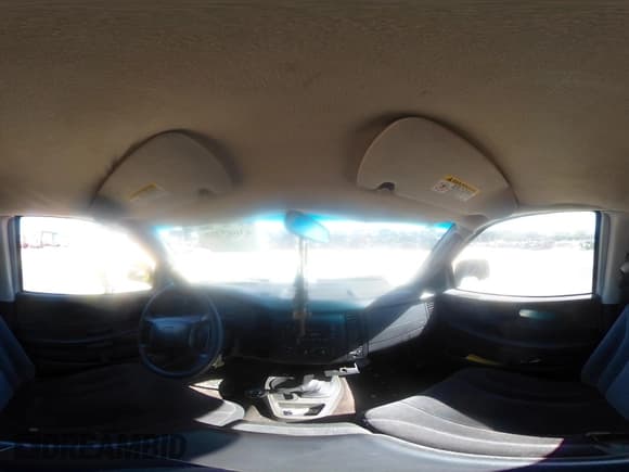 ✅ 2001 Dodge Dakota • VIN: 1B7FL26X61S314050 • Лот: 43685358. Опубликован ранее на IAAI с пробегом 247 858 миль. Бесплатный доступ к архиву аукционных продаж из США и подробный отчёт об истории автомобиля на DreamBid. Изображение 19.