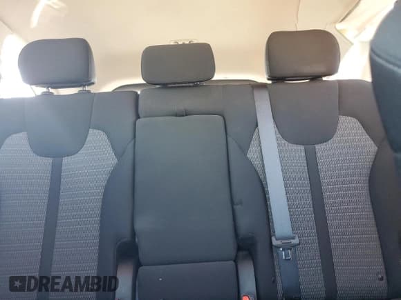 ✅ 2023 Kia Sorento LX • VIN: 5XYRG4LC3PG204554 • Лот: 81164135. Опубликован ранее на Copart с пробегом 50 507 миль. Бесплатный доступ к архиву аукционных продаж из США и подробный отчёт об истории автомобиля на DreamBid. Изображение 10.