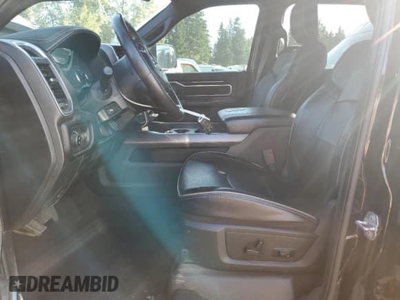 ✅ 2021 Ram 2500 Laramie • VIN: 3C6UR5FL8MG557382 • Lot: 80746475. Wystawiony na Copart z przebiegiem 69 960 mil. Bezpłatny archiwum sprzedaży aukcyjnych z USA i szczegółowy raport historii pojazdu na DreamBid. Zdjęcie 7.