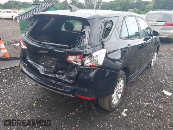 ✅ 2020 Chevrolet Equinox LS • VIN: 2GNAXSEV2L6194498 • Лот: 42660111. Опубликован ранее на IAAI с пробегом 10 861 миль. Бесплатный доступ к архиву аукционных продаж из США и подробный отчёт об истории автомобиля на DreamBid. Изображение 6.