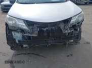 ✅ 2013 Toyota RAV4 Limited • VIN: 2T3YFREV7DW011461 • Lot: 43697811. Listed on IAAI with 247,140 mi. Free auction sales archive from the USA and detailed vehicle history report at DreamBid. Image 6.