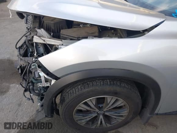 ✅ 2023 Nissan Rogue SV • VIN: JN8BT3BA0PW404371 • Lot: 43677213. Listed on IAAI with 50,131 mi. Free auction sales archive from the USA and detailed vehicle history report at DreamBid. Image 18.