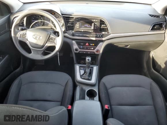 ✅ 2018 Hyundai Elantra SE • VIN: 5NPD74LF1JH226265 • Lot: 91902245. Listed on Copart with 131,794 mi. Free auction sales archive from the USA and detailed vehicle history report at DreamBid. Image 8.