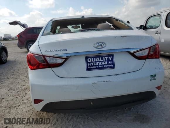 ✅ 2014 Hyundai Sonata GLS • VIN: 5NPEB4AC1EH899302 • Lot: 75284984. Listed on Copart with 70,104 mi. Free auction sales archive from the USA and detailed vehicle history report at DreamBid. Image 6.