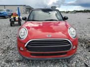 ✅ 2019 MINI Convertible Cooper • VIN: WMWWG5C52K3H08679 • Лот: 84033805. Опубликован ранее на Copart с пробегом 99 268 миль. Бесплатный доступ к архиву аукционных продаж из США и подробный отчёт об истории автомобиля на DreamBid. Изображение 5.