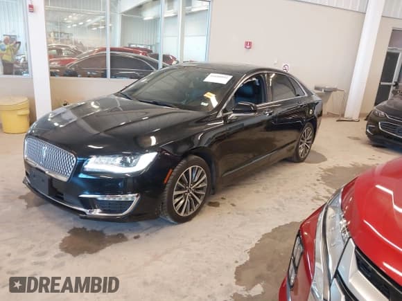 ✅ 2018 Lincoln MKZ Select • VIN: 3LN6L5C9XJR628606 • Lot: 41688892. Wystawiony na IAAI z przebiegiem 76 612 mil. Bezpłatny archiwum sprzedaży aukcyjnych z USA i szczegółowy raport historii pojazdu na DreamBid. Zdjęcie 2.