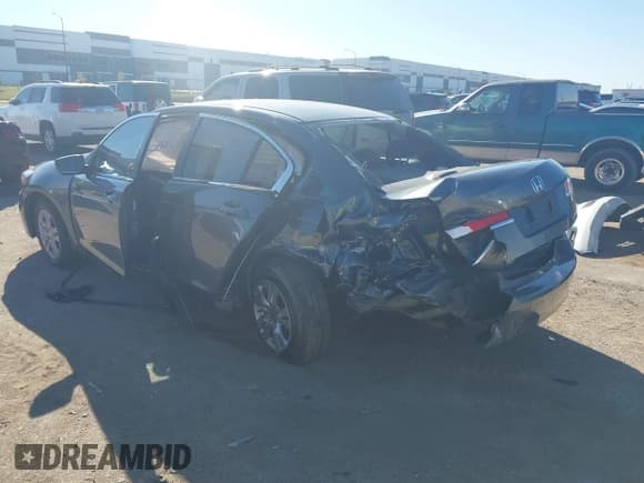 ✅ 2012 Honda Accord SE • VIN: 1HGCP2F6XCA032096 • Лот: 43601648. Опубликован ранее на IAAI с пробегом 169 151 миль. Бесплатный доступ к архиву аукционных продаж из США и подробный отчёт об истории автомобиля на DreamBid. Изображение 3.