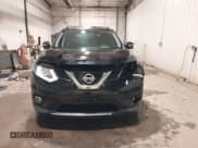 ✅ 2015 Nissan Rogue SL • VIN: 5N1AT2MV5FC789584 • Lot: 41398473. Wystawiony na IAAI z przebiegiem 178 349 mil. Bezpłatny archiwum sprzedaży aukcyjnych z USA i szczegółowy raport historii pojazdu na DreamBid. Zdjęcie 13.