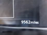 ✅ 2025 Nissan Versa SV • VIN: 3N1CN8EV8SL852073 • Лот: 43726343. Опубликован ранее на IAAI с пробегом 9 562 миль. Бесплатный доступ к архиву аукционных продаж из США и подробный отчёт об истории автомобиля на DreamBid. Изображение 15.