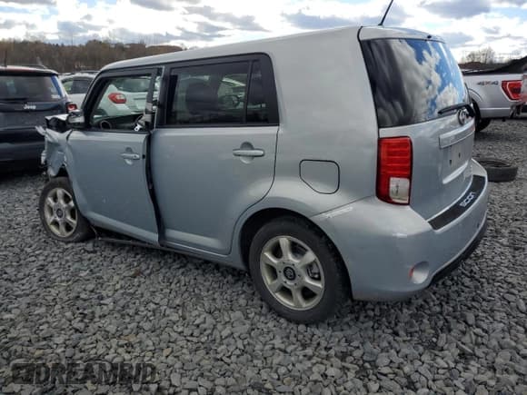 ✅ 2013 Scion xB • VIN: JTLZE4FE0DJ042031 • Lot: 90246675. Wystawiony na Copart z przebiegiem Nie podano. Bezpłatny archiwum sprzedaży aukcyjnych z USA i szczegółowy raport historii pojazdu na DreamBid. Zdjęcie 2.