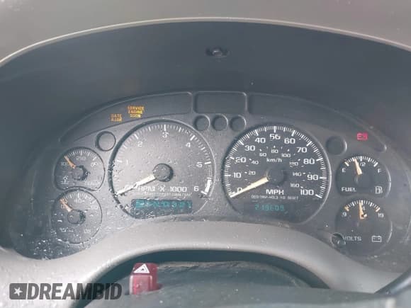 ✅ 2004 Chevrolet Blazer LS • VIN: 1GNDT13X74K151653 • Lot: 41503096. Wystawiony na IAAI z przebiegiem 219 609 mil. Bezpłatny archiwum sprzedaży aukcyjnych z USA i szczegółowy raport historii pojazdu na DreamBid. Zdjęcie 7.