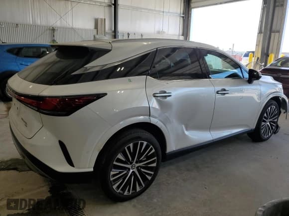 ✅ 2024 Lexus RX 350h Luxury • VIN: 2T2BBMCA8RC043613 • Lot: 91867565. Listed on Copart with 9,175 mi. Free auction sales archive from the USA and detailed vehicle history report at DreamBid. Image 3.