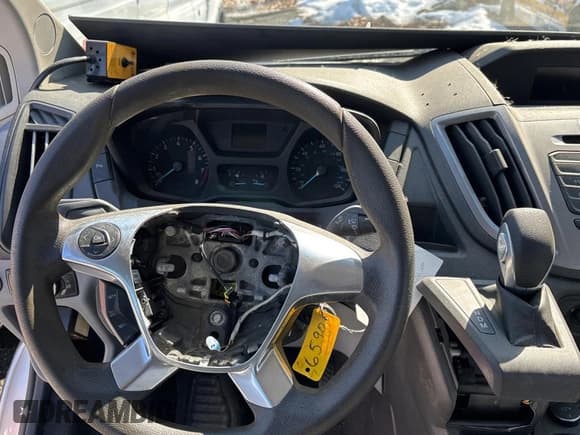 ✅ 2016 Ford Transit XL • VIN: 1FMZK1ZM9GKB38823 • Lot: 48908475. Wystawiony na Copart z przebiegiem Nie podano. Bezpłatny archiwum sprzedaży aukcyjnych z USA i szczegółowy raport historii pojazdu na DreamBid. Zdjęcie 8.