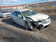 ✅ 2012 Lincoln MKZ • VIN: 3LNHL2GC1CR825793 • Lot: 43700213. Listed on IAAI with 44,126 mi. Free auction sales archive from the USA and detailed vehicle history report at DreamBid. Image 1.