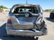 ✅ 2013 Honda Fit • VIN: JHMGE8G31DC065022 • Лот: 80521495. Опубликован ранее на Copart с пробегом 95 379 миль. Бесплатный доступ к архиву аукционных продаж из США и подробный отчёт об истории автомобиля на DreamBid. Изображение 6.