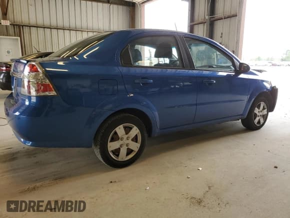 ✅ 2010 Chevrolet Aveo 1LT • VIN: KL1TD5DE8AB120226 • Lot: 54213284. Wystawiony na Copart z przebiegiem Nie podano. Bezpłatny archiwum sprzedaży aukcyjnych z USA i szczegółowy raport historii pojazdu na DreamBid. Zdjęcie 3.