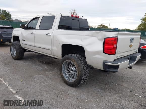✅ 2014 Chevrolet Silverado 1500 High Country • VIN: 3GCUKTEC2EG476107 • Lot: 43518341. Listed on IAAI with 83,240 mi. Free auction sales archive from the USA and detailed vehicle history report at DreamBid. Image 3.