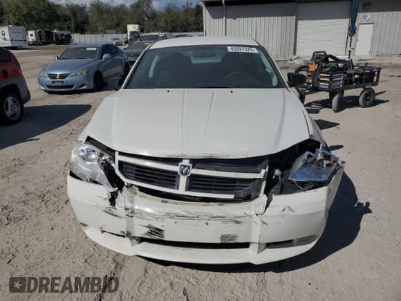 ✅ 2010 Dodge Avenger SXT • VIN: 1B3CC4FBXAN150305 • Лот: 45097325. Опубликован ранее на Copart с пробегом 52 020 миль. Бесплатный доступ к архиву аукционных продаж из США и подробный отчёт об истории автомобиля на DreamBid. Изображение 5.