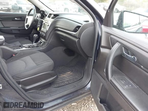 ✅ 2016 Chevrolet Traverse LT • VIN: 1GNKVGKD0GJ324600 • Lot: 43459200. Wystawiony na IAAI z przebiegiem 141 328 mil. Bezpłatny archiwum sprzedaży aukcyjnych z USA i szczegółowy raport historii pojazdu na DreamBid. Zdjęcie 5.