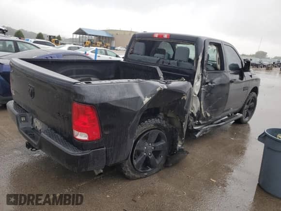 ✅ 2016 Ram 1500 Tradesman • VIN: 1C6RR7FG2GS290872 • Лот: 82062955. Размещён на Copart с пробегом 82 187 миль миль. Получите бесплатный доступ к архиву аукционных продаж из США и посмотрите подробный отчёт об истории автомобиля на DreamBid. Изображение 3.