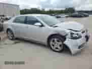 2010 Chevrolet Malibu 1LT z VIN 1G1ZC5E07AF323909, wystawiony jako Copart lot #56308914 z przebiegiem 169 154 mil mil oraz Szkoda całkowita • Salvage title. Historia ofert i sprzedaży dostępna na DreamBid. Obrazek 4.