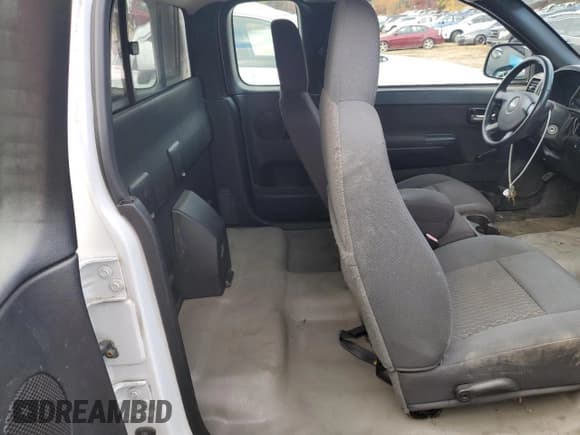 ✅ 2012 Chevrolet Colorado Work Truck • VIN: 1GCJTBF9XC8163192 • Лот: 89871595. Опубликован ранее на Copart с пробегом 119 554 миль. Бесплатный доступ к архиву аукционных продаж из США и подробный отчёт об истории автомобиля на DreamBid. Изображение 10.