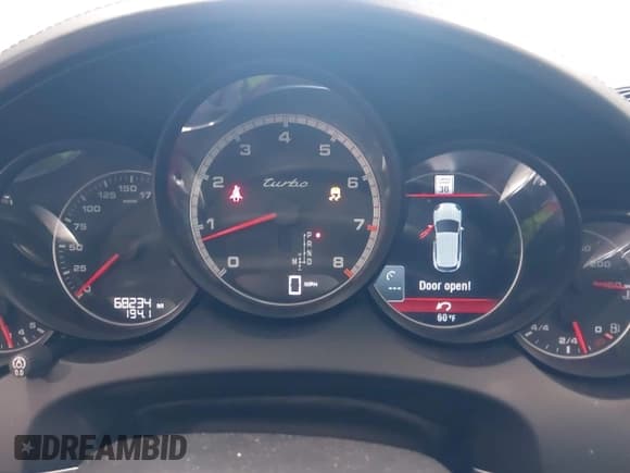 ✅ 2011 Porsche Cayenne Turbo • VIN: WP1AC2A2XBLA88188 • Lot: 42323397. Listed on IAAI with 68,234 mi. Free auction sales archive from the USA and detailed vehicle history report at DreamBid. Image 7.