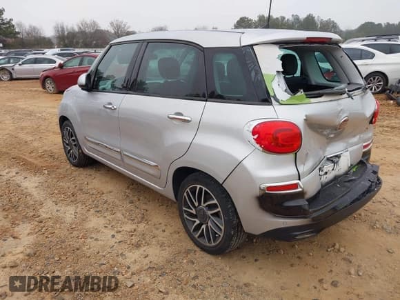 ✅ 2020 FIAT 500L Pop • VIN: ZFBNFAAH9LZ042751 • Lot: 41053946. Listed on IAAI with 28,503 mi. Free auction sales archive from the USA and detailed vehicle history report at DreamBid. Image 3.