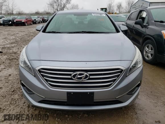 ✅ 2016 Hyundai Sonata SE • VIN: 5NPE24AF3GH331954 • Лот: 40533713. Опубликован ранее на Copart с пробегом 86 397 миль. Бесплатный доступ к архиву аукционных продаж из США и подробный отчёт об истории автомобиля на DreamBid. Изображение 5.