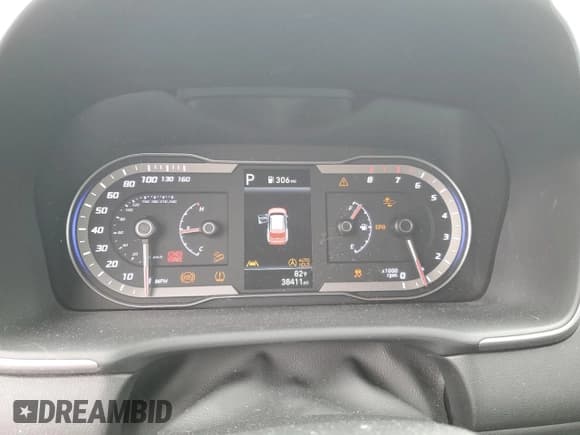 ✅ 2022 Hyundai Tucson SEL • VIN: 5NMJB3AE2NH010451 • Lot: 84041115. Listed on Copart with 38,411 mi. Free auction sales archive from the USA and detailed vehicle history report at DreamBid. Image 9.