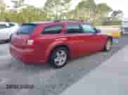 2005 Dodge Magnum SE с VIN 2D8FV48V05H159138, выставлен на аукционе IAAI как лот 42495921 с пробегом 136 777 миль миль и . История ставок и продаж доступна на DreamBid. Изображение 4.