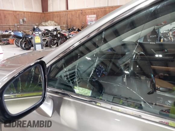 ✅ 2018 Lexus GS 350 • VIN: JTHCZ1BL5JA007620 • Лот: 42983079. Опубликован ранее на IAAI с пробегом 100 474 миль. Бесплатный доступ к архиву аукционных продаж из США и подробный отчёт об истории автомобиля на DreamBid. Изображение 19.