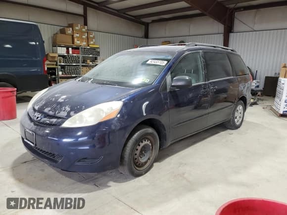 ✅ 2006 Toyota Sienna LE • VIN: 5TDZA23C66S444687 • Lot: 92433705. Wystawiony na Copart z przebiegiem 199 586 mil. Bezpłatny archiwum sprzedaży aukcyjnych z USA i szczegółowy raport historii pojazdu na DreamBid. Zdjęcie 1.