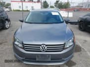 ✅ 2012 Volkswagen Passat S • VIN: 1VWAP7A3XCC096172 • Lot: 42283468. Wystawiony na IAAI z przebiegiem 131 968 mil. Bezpłatny archiwum sprzedaży aukcyjnych z USA i szczegółowy raport historii pojazdu na DreamBid. Zdjęcie 13.