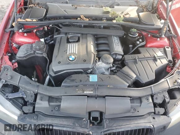 ✅ 2011 BMW 3 Series 328i • VIN: WBAPH7G51BNN02987 • Lot: 83956755. Listed on Copart with 130,331 mi. Free auction sales archive from the USA and detailed vehicle history report at DreamBid. Image 11.