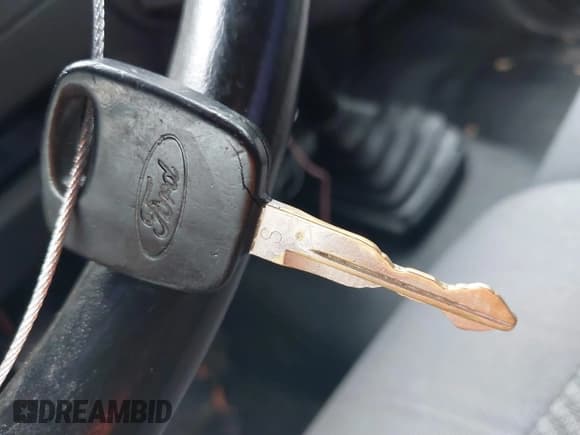 ✅ 2003 Ford F-150 XL • VIN: 1FTRF07243KB73381 • Lot: 41422116. Listed on IAAI with Not provided. Free auction sales archive from the USA and detailed vehicle history report at DreamBid. Image 11.