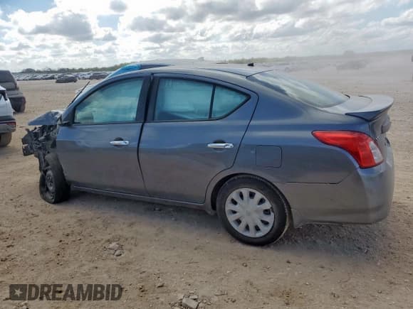 ✅ 2017 Nissan Versa SV • VIN: 3N1CN7AP9HL808870 • Lot: 85119705. Listed on Copart with 96,090 mi. Free auction sales archive from the USA and detailed vehicle history report at DreamBid. Image 2.