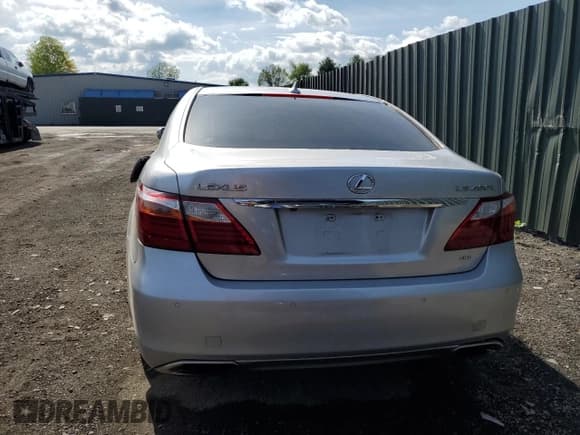 ✅ 2010 Lexus LS 460 L • VIN: JTHDL5EF7A5002771 • Лот: 54668205. Опубликован ранее на Copart с пробегом 221 878 миль. Бесплатный доступ к архиву аукционных продаж из США и подробный отчёт об истории автомобиля на DreamBid. Изображение 6.