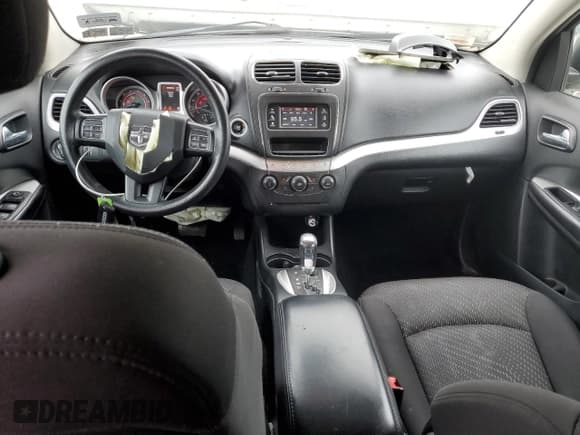 ✅ 2014 Dodge Journey SXT • VIN: 3C4PDDBG5ET225013 • Lot: 85761285. Listed on Copart with 165,499 mi. Free auction sales archive from the USA and detailed vehicle history report at DreamBid. Image 8.