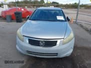 ✅ 2010 Honda Accord LX • VIN: 1HGCP2F31AA025864 • Лот: 43829359. Опубликован ранее на IAAI с пробегом 319 225 миль. Бесплатный доступ к архиву аукционных продаж из США и подробный отчёт об истории автомобиля на DreamBid. Изображение 6.