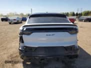 ✅ 2022 Porsche Cayenne Turbo GT • VIN: WP1BK2AY6NDA60138 • Lot: 56312685. Listed on Copart with 25,010 mi. Free auction sales archive from the USA and detailed vehicle history report at DreamBid. Image 6.