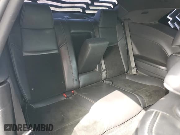 ✅ 2014 Dodge Challenger R/T Classic • VIN: 2C3CDYBT9EH313546 • Lot: 76400064. Wystawiony na Copart z przebiegiem 74 048 mil. Bezpłatny archiwum sprzedaży aukcyjnych z USA i szczegółowy raport historii pojazdu na DreamBid. Zdjęcie 10.