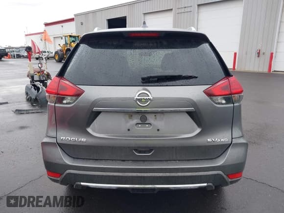 ✅ 2017 Nissan Rogue SV • VIN: KNMAT2MV4HP582359 • Lot: 43692535. Listed on IAAI with 153,063 mi. Free auction sales archive from the USA and detailed vehicle history report at DreamBid. Image 17.