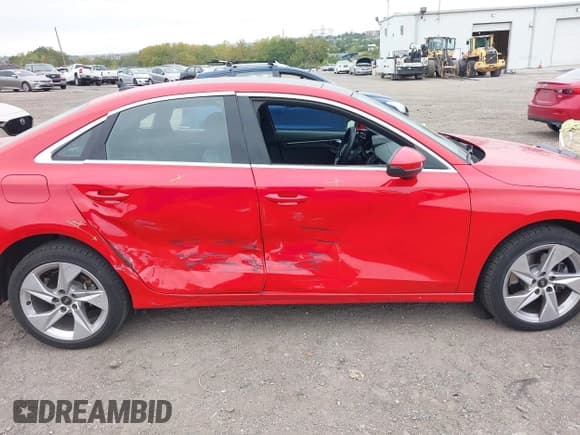 ✅ 2023 Audi A3 Premium • VIN: WAUAUDGY2PA059323 • Лот: 43276717. Опубликован ранее на IAAI с пробегом 46 035 миль. Бесплатный доступ к архиву аукционных продаж из США и подробный отчёт об истории автомобиля на DreamBid. Изображение 6.
