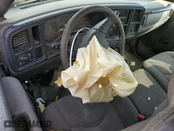 ✅ 2004 Chevrolet Silverado 1500 LS • VIN: 1GCEK14T74Z169783 • Лот: 73650534. Опубликован ранее на Copart с пробегом Не указан. Бесплатный доступ к архиву аукционных продаж из США и подробный отчёт об истории автомобиля на DreamBid. Изображение 8.